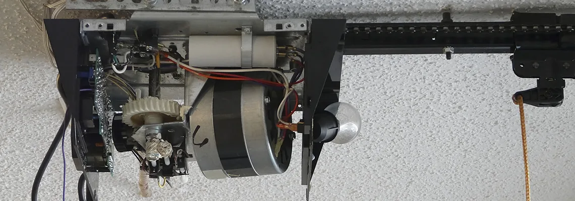 Sliding Garage Door Humming Noise Repair in London, Ontario